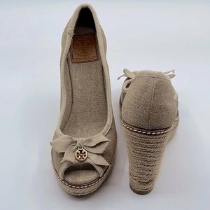 Tory Butch Jackie Linen peep toe wedge